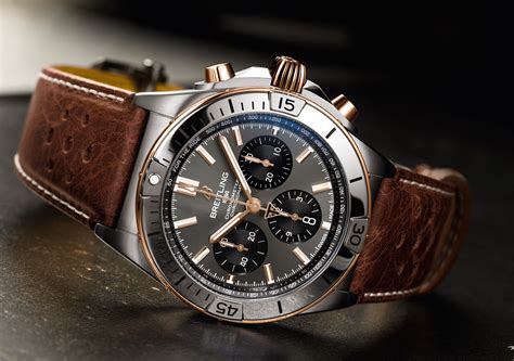 breitling chronomat met grijze wijzerplaat|Chronomat B01 42 .